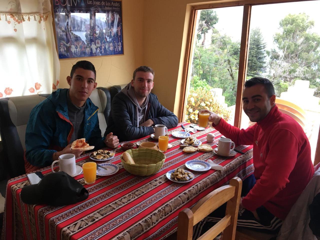 Hostal palacio del inca Comunidad Yumani Esterno foto
